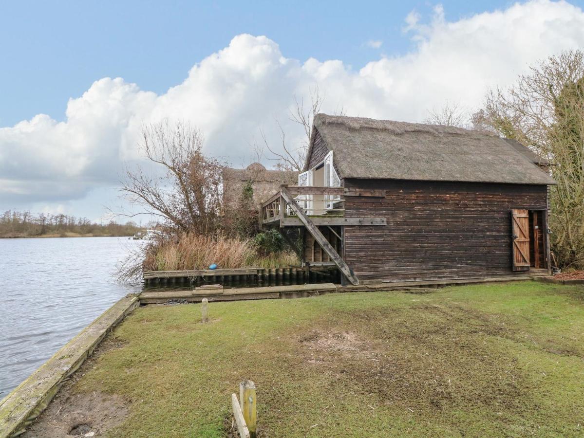 Villa Cygnus Boathouse South Walsham Exterior foto